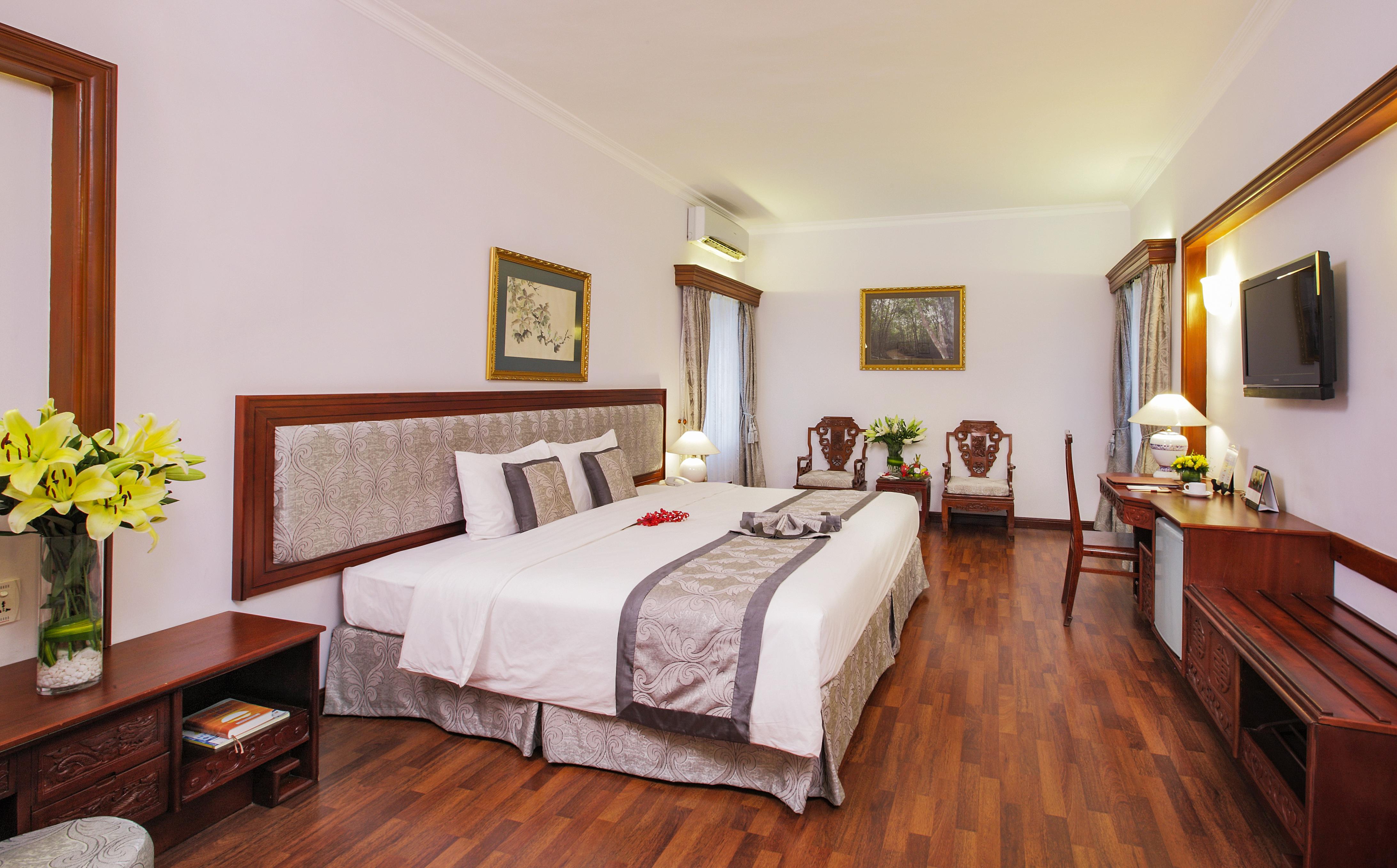 Royal Hotel Saigon Ho Chi Minh City Bagian luar foto