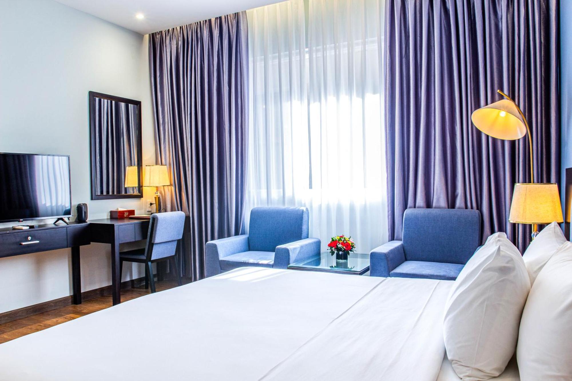 Royal Hotel Saigon Ho Chi Minh City Bagian luar foto