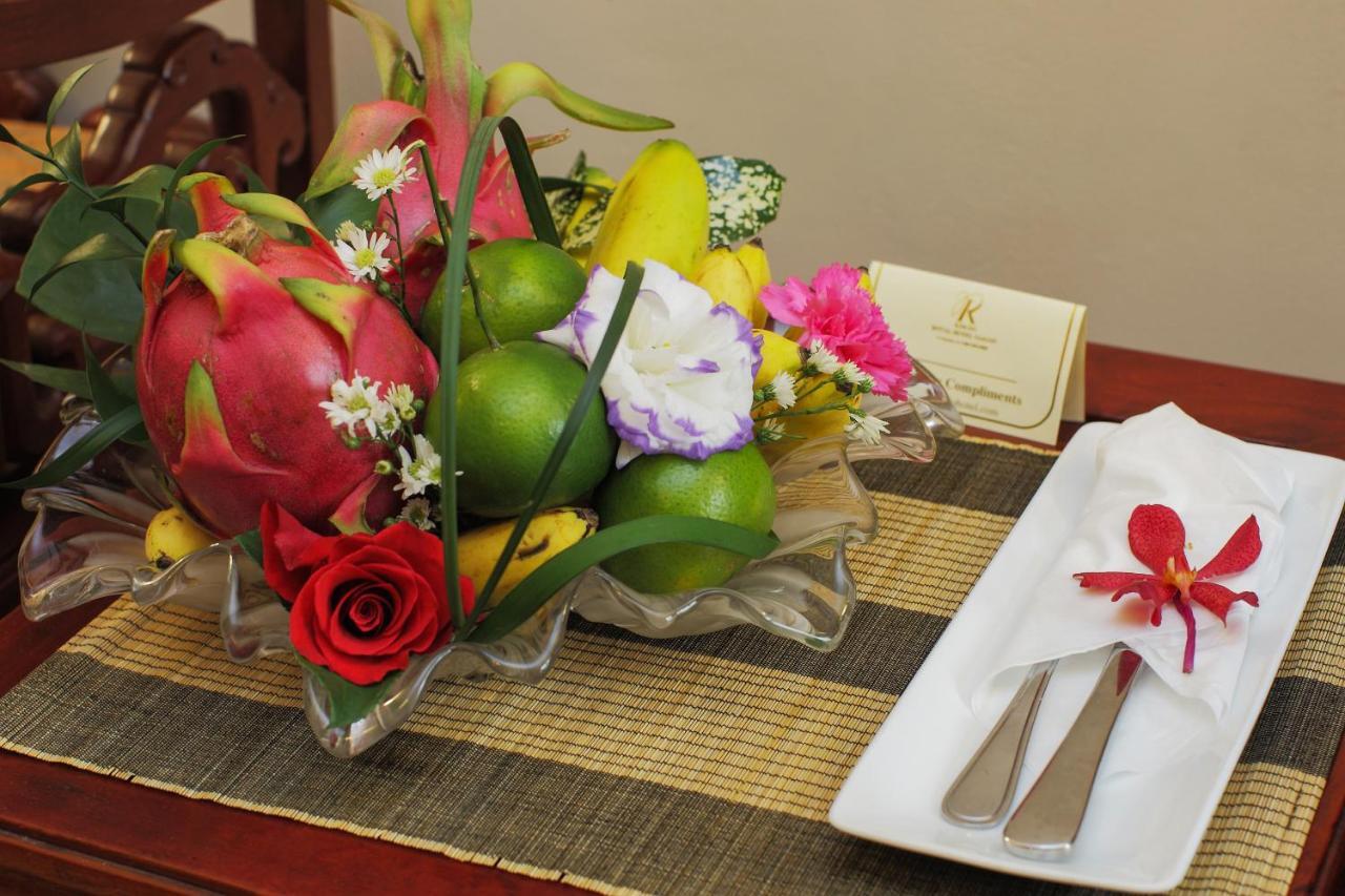 Royal Hotel Saigon Ho Chi Minh City Bagian luar foto