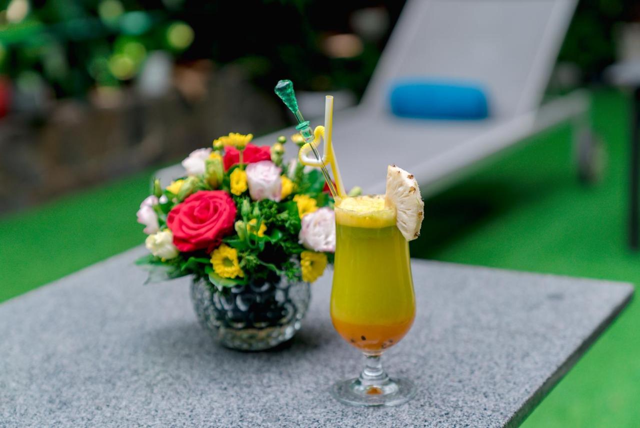 Royal Hotel Saigon Ho Chi Minh City Bagian luar foto